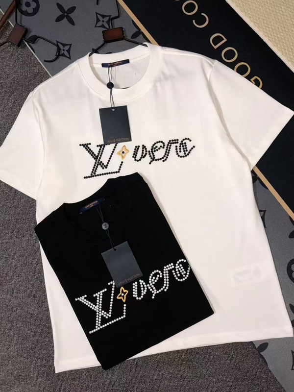 ブランドTシャツ背面デザイン